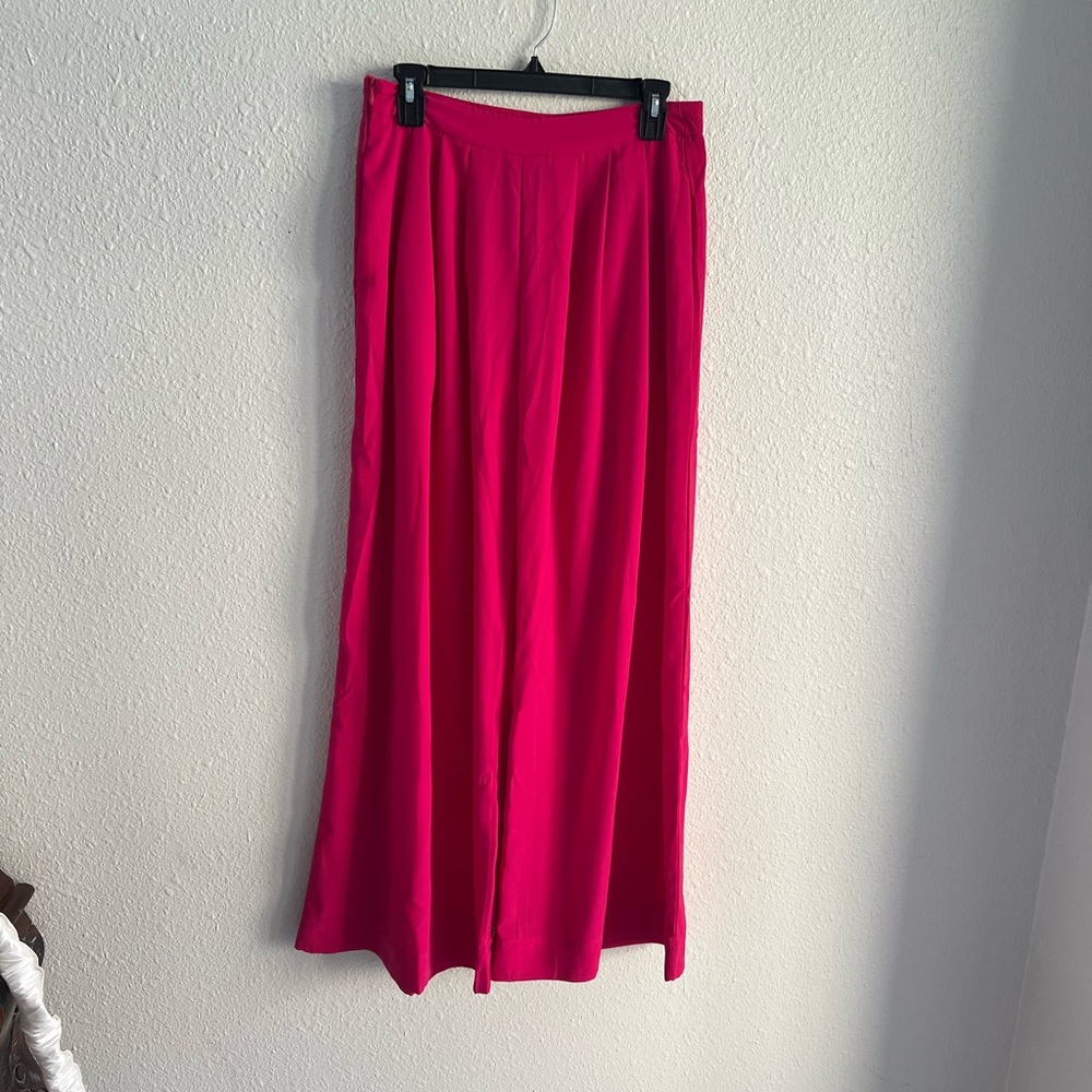 Pink Pants 
Size: Medium